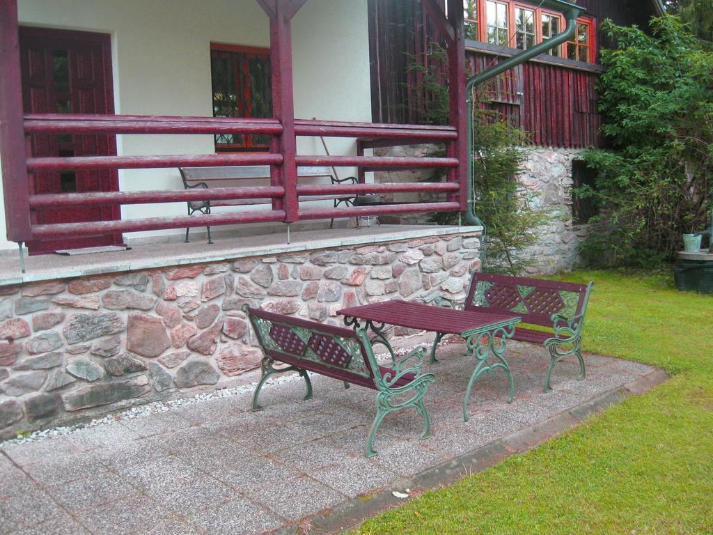 Ubytovani Na Slucim Tahu Prasily Exterior photo